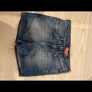Youth low rise denim shorts